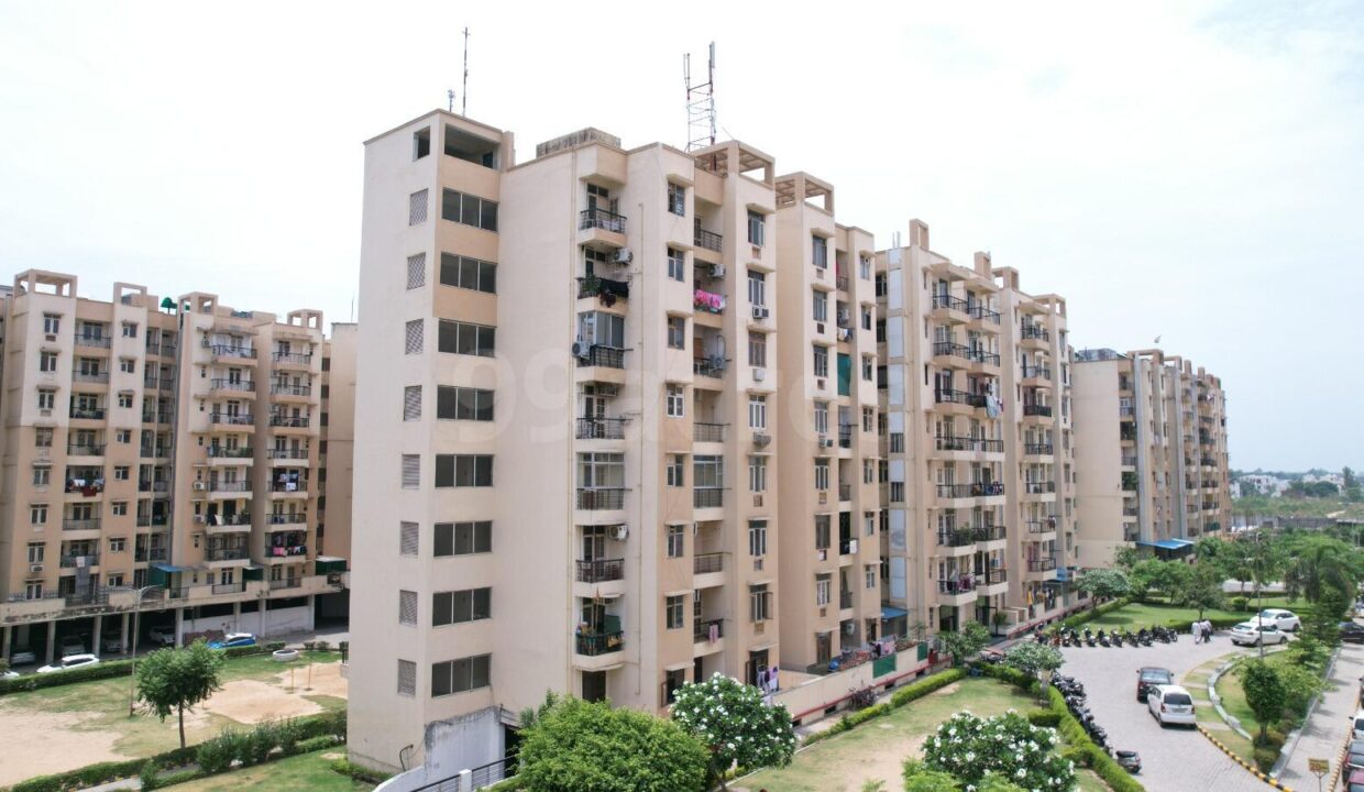 flats in jurs country haridwar