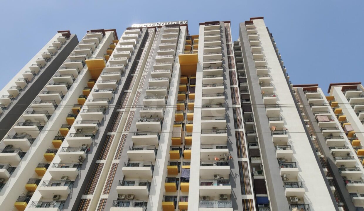 Flats for Sale in Coco County Greater Noida