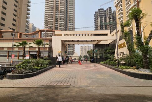 SKA Divya Towers Sector 16 Greater Noida  | Price List & Brochure Floor Plan Plots| House| Villas| Apartments | Flats in Resale| Sale| Rent