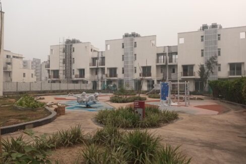 Godrej Golf Links Evoke Villas Sector 27 Greater Noida | Price List & Brochure Floor Plan Plots| House| Villas| Apartments | Flats in Resale| Sale| Rent