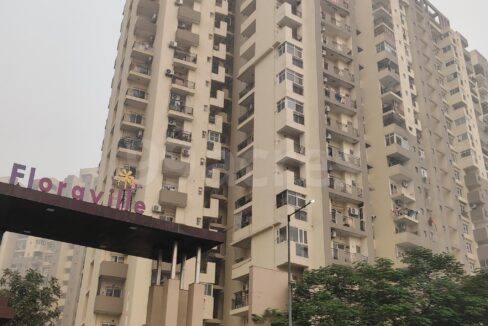 Paramount Floraville Flats in Sale/Rent Sector 137 Noida | Price List & Brochure