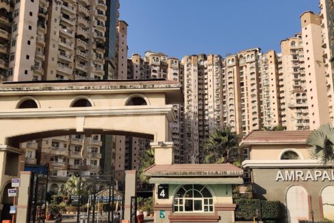 Amrapali Sapphire Plots| House| Villas| Apartments | Flats in Resale| Sale| Rent Sector 45 Noida | Price List & Brochure Floor