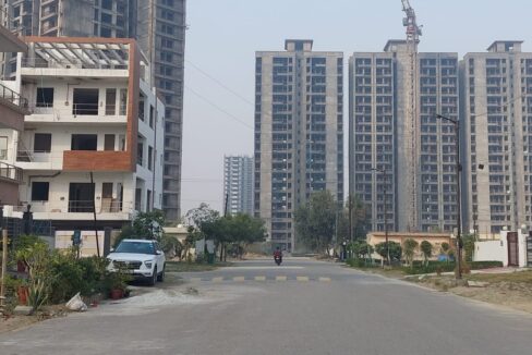 Jaypee Greens Kensington Park Plot Phase 2 Plots| House| Villas| Apartments | Flats in Resale| Sale| Rent Sector 131 Noida | Price List| Brochure| Floor Plan