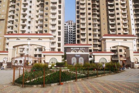 Amrapali Silicon City Flats in Sale/Rent Sector 76 Noida