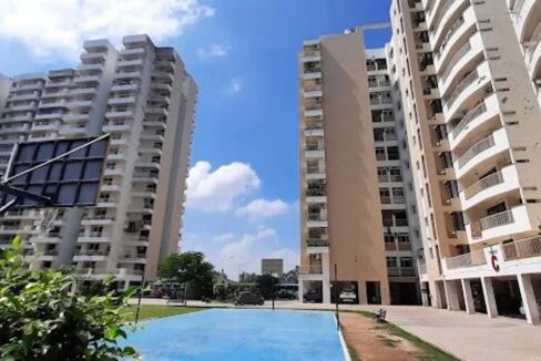 Golden Sand Apartments Zirakpur Chandigarh
