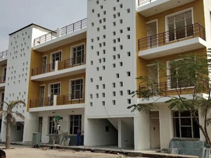 Gurpreet Modern Valley Kharar Chandigarh