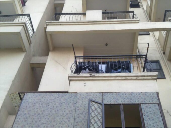 Flats for Sale in Charms Solitaire Ahinsa Khand 2 Indirapuram Ghaziabad