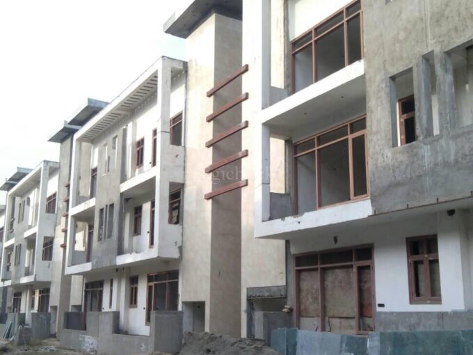 Aditya Willow 162 NH 24 Highway Ghaziabad