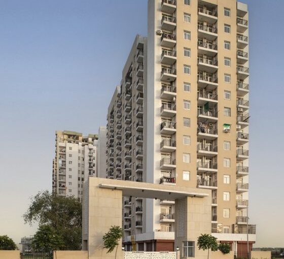 Wave Swamanorath NH 24 Highway Ghaziabad
