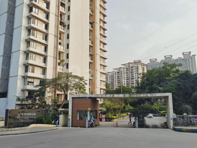 2 BHK Flats for Sale in Lodha Luxuria Majiwada Thane