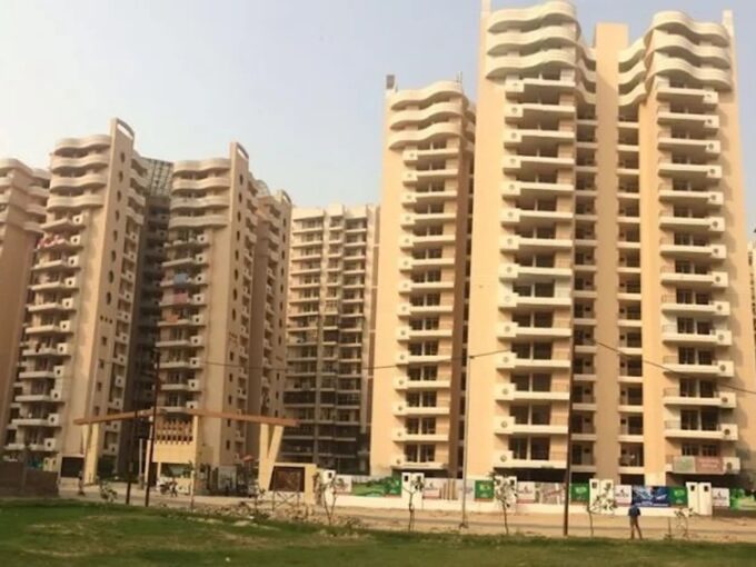Keltech Golf Vista Crossings Republik Ghaziabad
