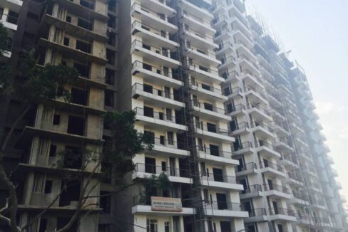 Varun Heights Raj Nagar Extension Ghaziabad