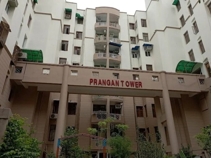 Nilaya Prangan Tower Sector 9 Vaishali Ghaziabad