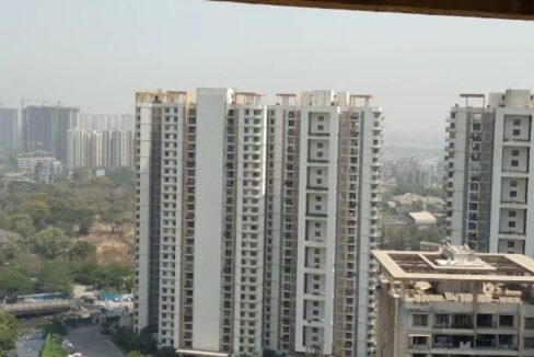 Ready to Move 2 BHK Flats for Sale in Lodha Iris Majiwada Thane