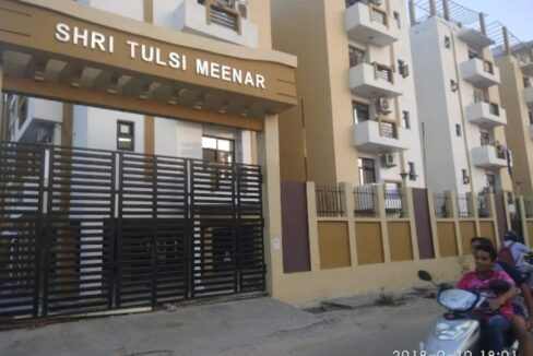 Flats for Resale in Shri Tulsi Meenar Shastripuram Agra