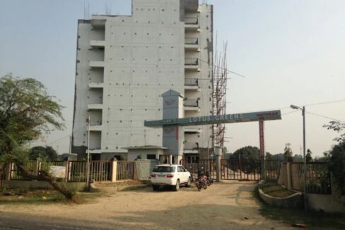 Flats for Sale in Utkarasht Lotus Greens Hathras Mathura Road