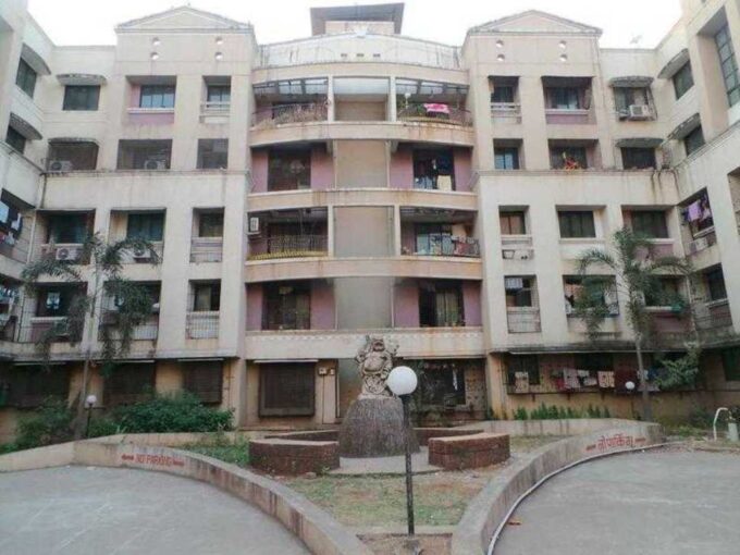 Ready to Move 2 BHK Flats for Resale in Lodha Casa Ultima Chirak Nagar Thane West
