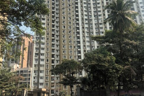Ready to move 2 BHK Flats in Lodha Casa Royale in Majiwada Thane