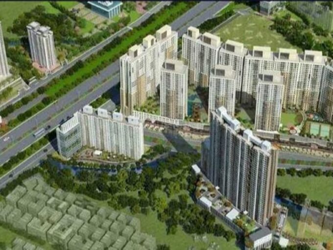 Flats for Resale in Rustomjee Hazel Majiwada Thane