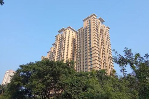 Ready to Move 3 BHK Flats for Sale in Rustomjee Athena Thane