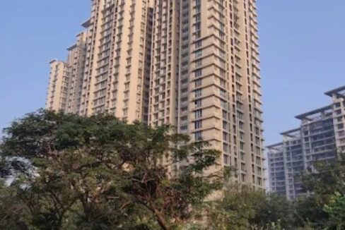 2 BHK Flats for Sale in Rustomjee Urbania Astraea Majiwada Thane