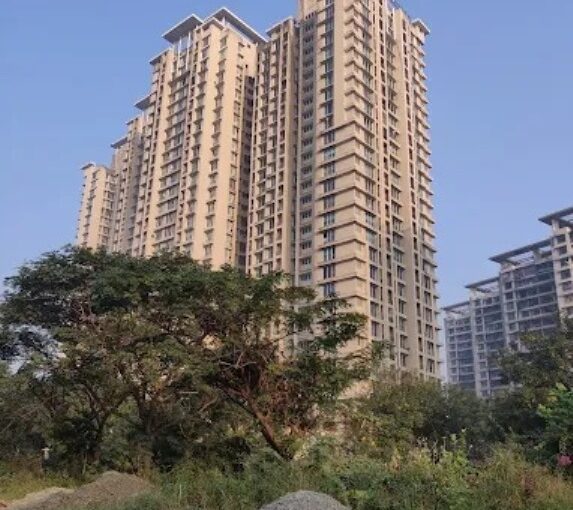 2 BHK Flats for Sale in Rustomjee Urbania Astraea Majiwada Thane