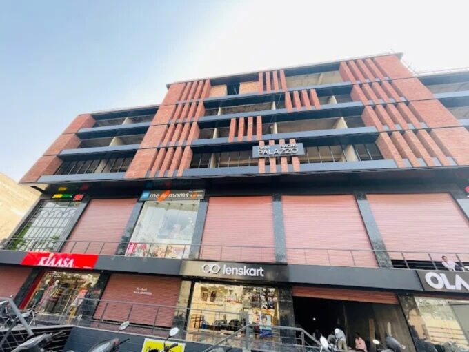 Ready to Move Flats in Ram Raghu Palazzo Sikandra Agra