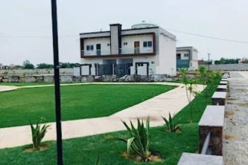 Flats in Pushpanjali Vedanta Bodla Agra