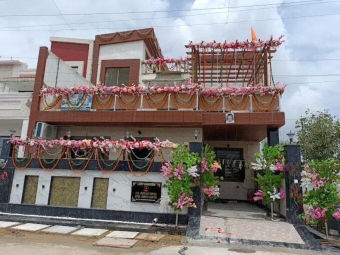 Maruti Pravasham Rajrai Agra