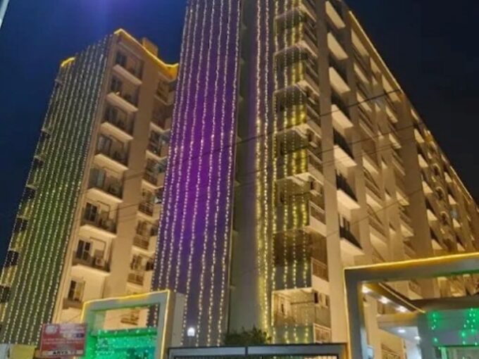 Kaveri Aryas 72 Shastripuram Agra