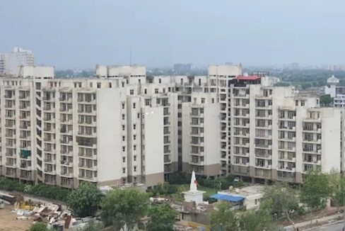 Flats for Resale in Buland City Basai Khurd Agra
